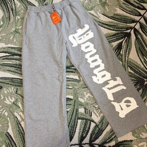 Young LA Big Patch Sweats with Bold White Print Sweatpants Mens Size Large NEW